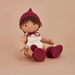 NEW Olli Ella Dinkum Doll Accessories Knit Set Plum Hat Booties 14” Dolls